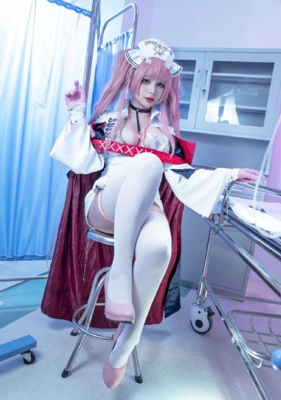 年轻妈妈三